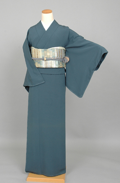 色無地［縮緬/縫い紋あり］