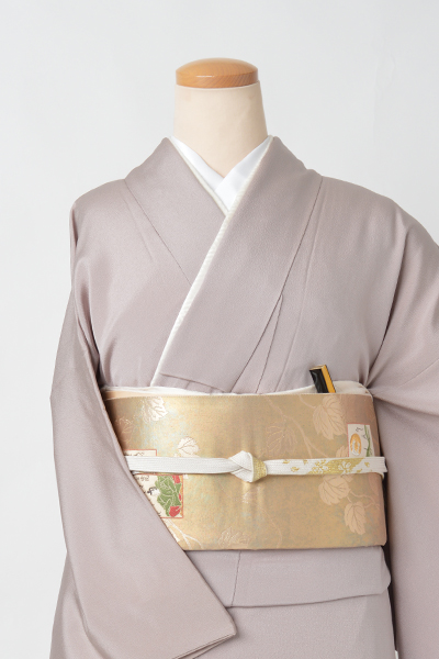 色留袖［霞色/貝桶に百人一首］