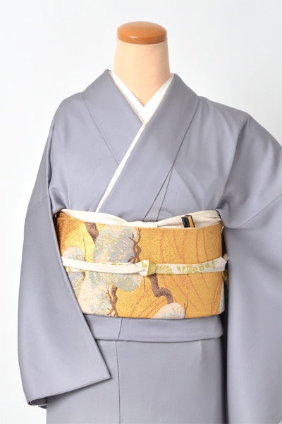 色留袖［藤鼠色/松]