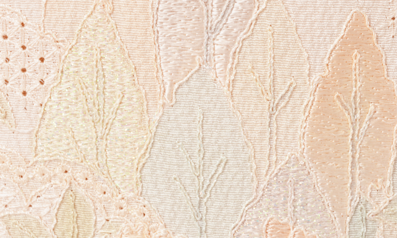 色留袖[淡ピンク//スワトウ刺繍]