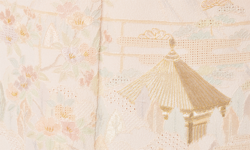 色留袖[淡ピンク//スワトウ刺繍]