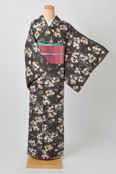 小紋[墨色地に小花]