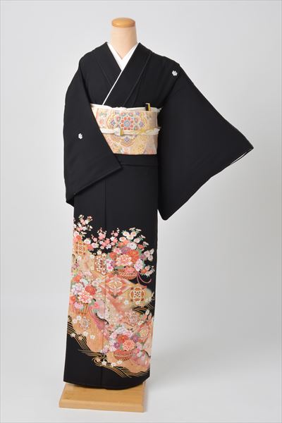 黒留袖（花かご）