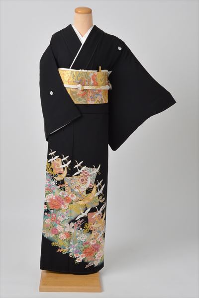 黒留袖（鶴・花）