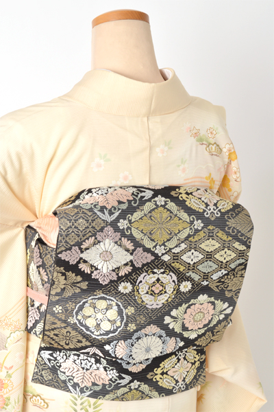 夏物(クリーム地)