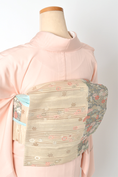 夏物(明るいピンク地)