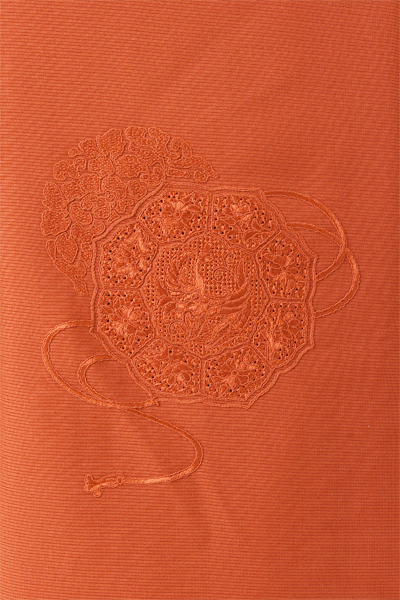 色無地[レンガ色/上前刺繍]