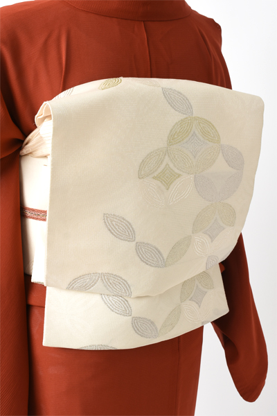 色無地[レンガ色/上前刺繍]