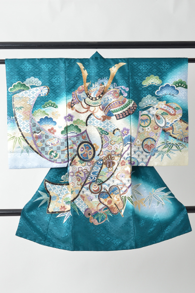 お宮参り[男児・深緑地に兜]