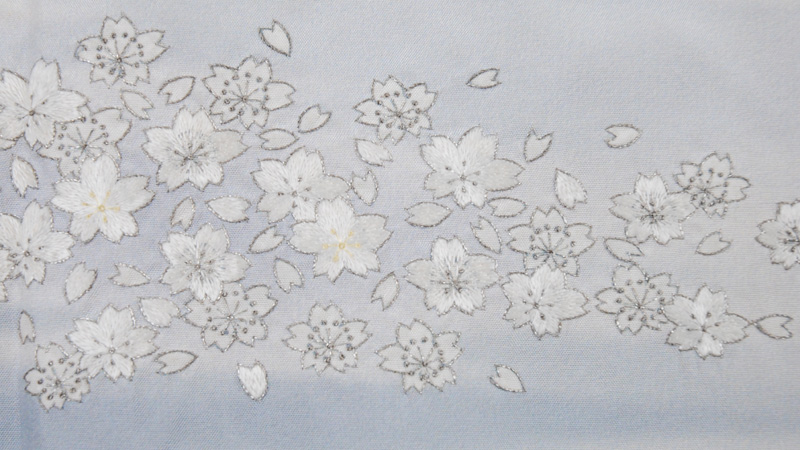 紬［オフホワイト/桜刺繍]