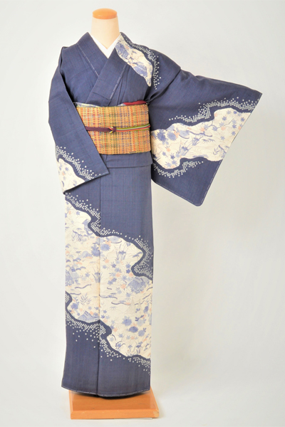 紬訪問着［鳩羽鼠色のしょうざん生紬］