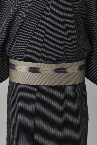 浴衣[161-169cm]（黒地・縞）