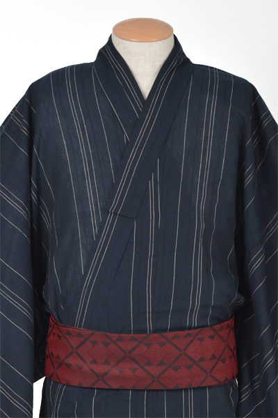 浴衣［Lサイズ165〜173cm]　紺地に縞模様
