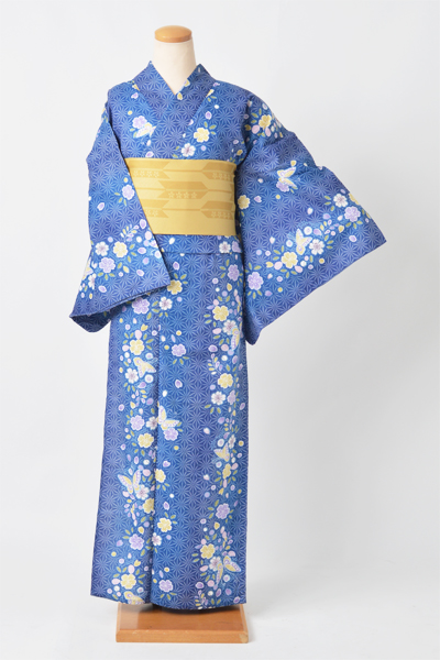 浴衣［青地に桜と蝶々]