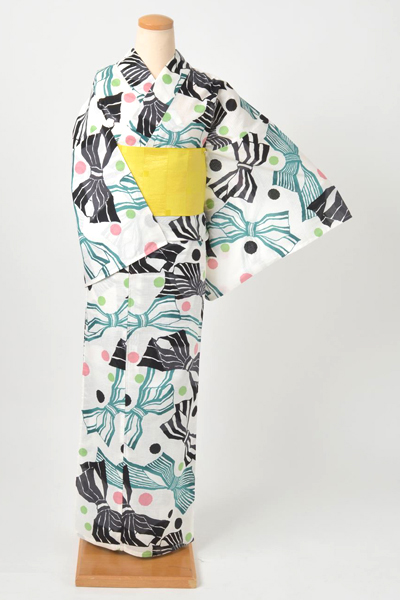 浴衣（玉城ティナ×キス・ミス）