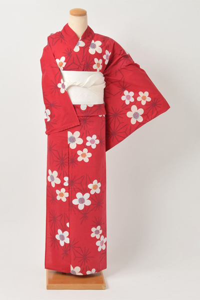 浴衣［赤地に花］
