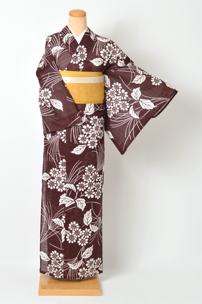 浴衣[赤茶色/秋草花]