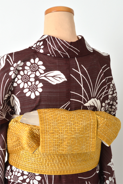 浴衣[赤茶色/秋草花]