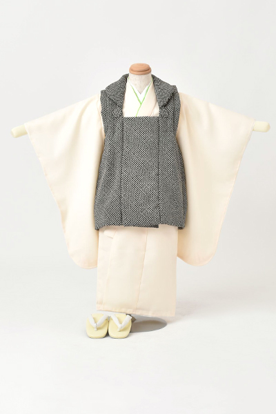 三歳被布セット[被布：焦げ茶鹿の子柄　長着：オフホワイト]