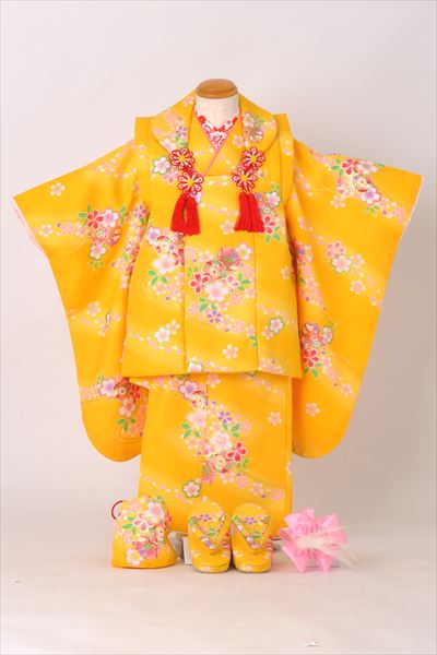三歳被布セット(黄地・つづみ、桜)