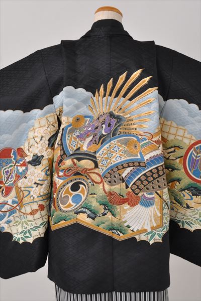 五歳祝着セット(黒光沢地・兜、屏風、小太鼓)