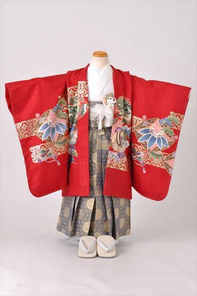 五歳祝着セット(赤地・龍、隠れ蓑、隠れ笠)