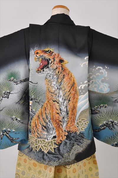 五歳祝着セット(黒にグレ-のボカシ地・,松と虎)【Sサイズ】