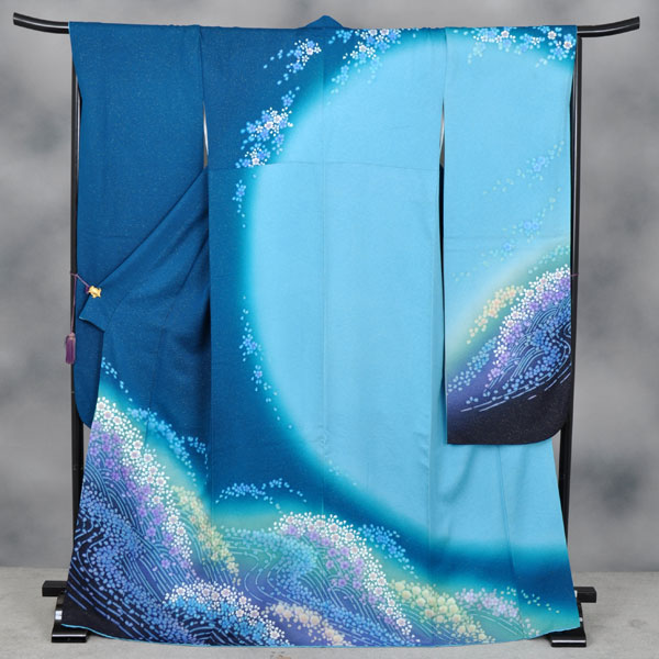 振袖（ブルーグリーン地・おぼろ染め風）