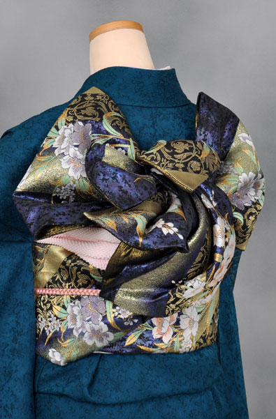 振袖(深緑地・ピンクの小花)