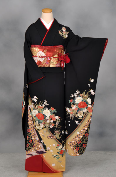 振袖(黒地・花車)