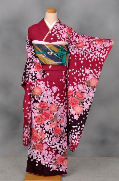 振袖(紅色地・ピンクの桜)