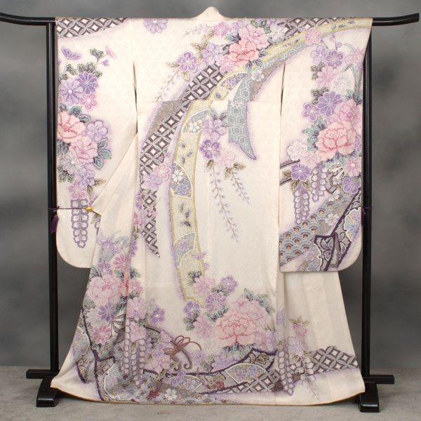 振袖(白地・総絞り、花)