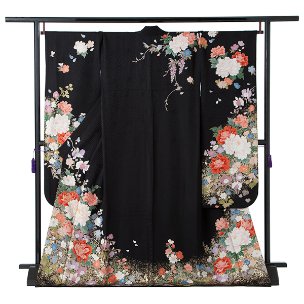 振袖(黒地・大小の花々)