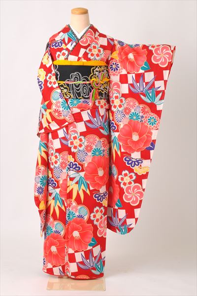 振袖［赤に椿の花模様］