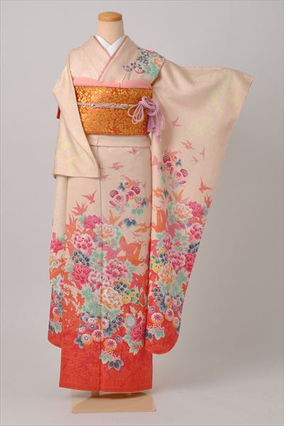 振袖[アンテプリマ・牡丹・蝶]