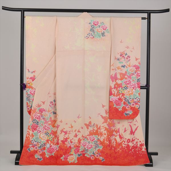 振袖[アンテプリマ・牡丹・蝶]