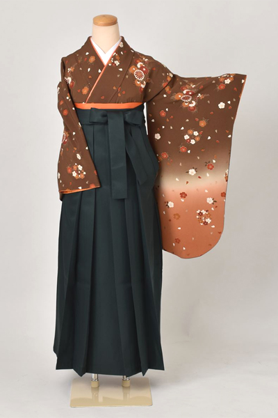 卒業袴(茶色地・小花着物/緑無地袴)