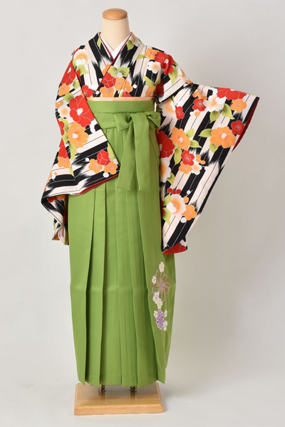 卒業袴［矢羽柄×刺繍入り］