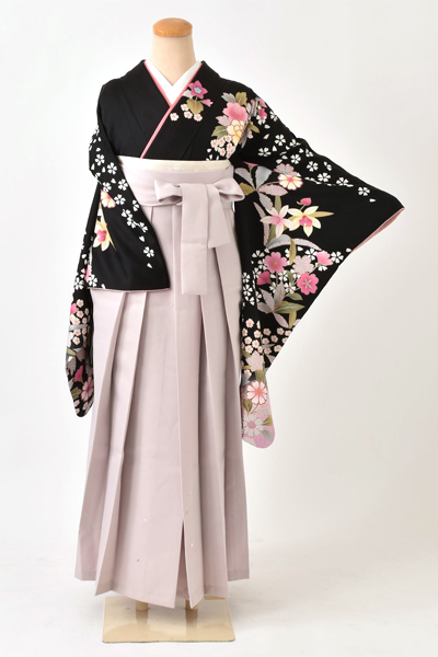 卒業袴〈黒正絹×刺繍入り〉