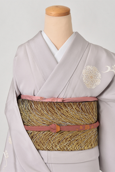 訪問着［薄紫色に唐草華紋］