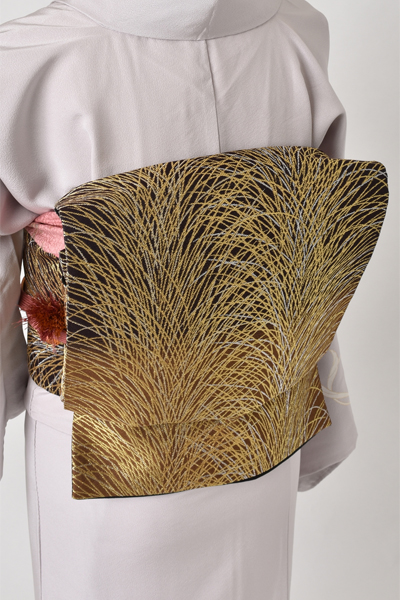 訪問着［薄紫色に唐草華紋］