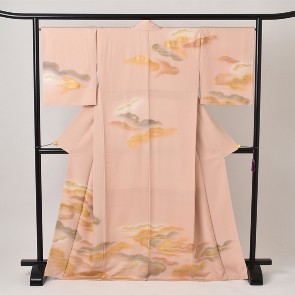 訪問着［遠く広がる雲］