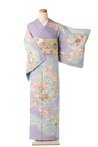訪問着(淡い紫地・花々)