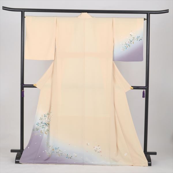 訪問着[クリーム色に桜模様]