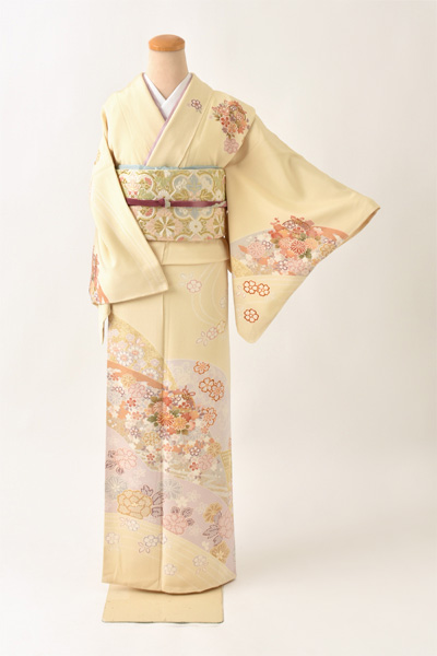 訪問着[クリーム・花々]