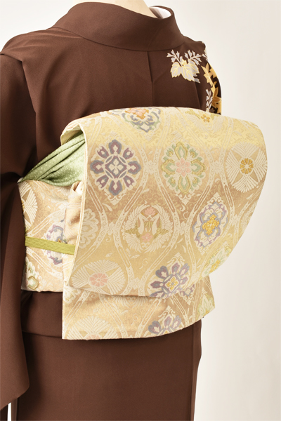 訪問着[茶色・花々]