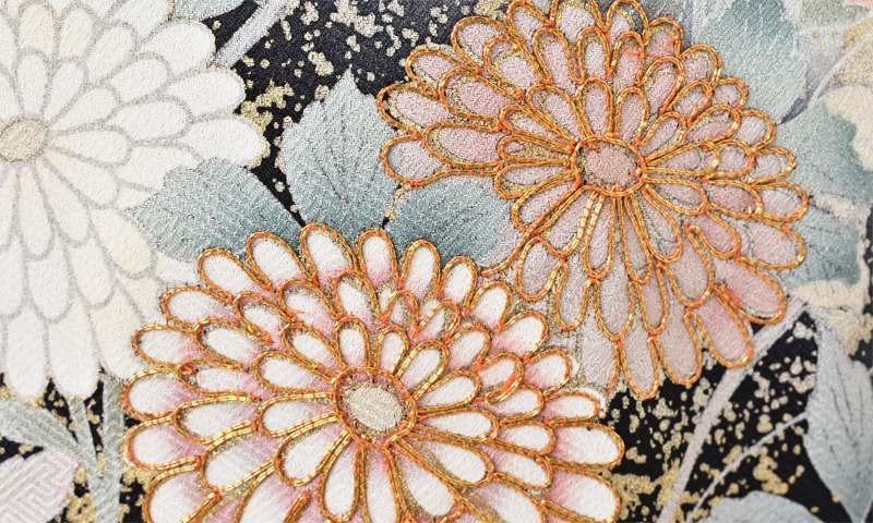 訪問着［白黒・菊紅葉］