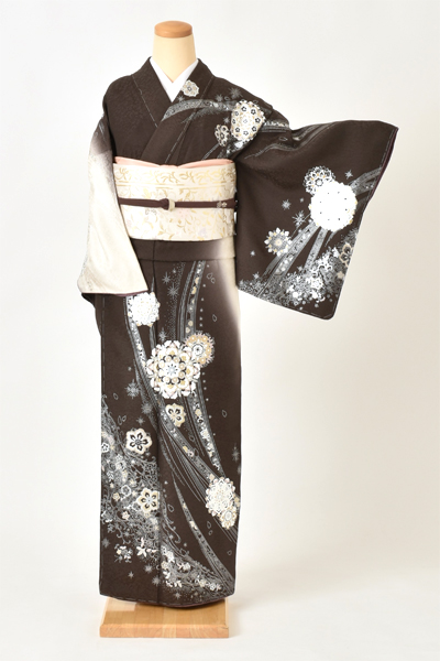 訪問着[黒茶・華文]