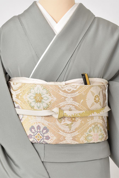 色留袖(藍鼠色に御所解模様)