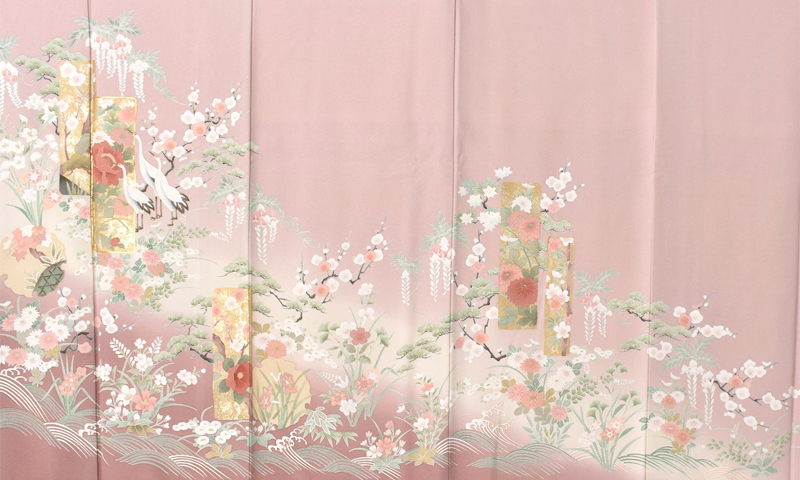 色留袖[ピンク色に短冊・鶴]